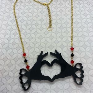 Queen of hearts acrylic hand necklace black red